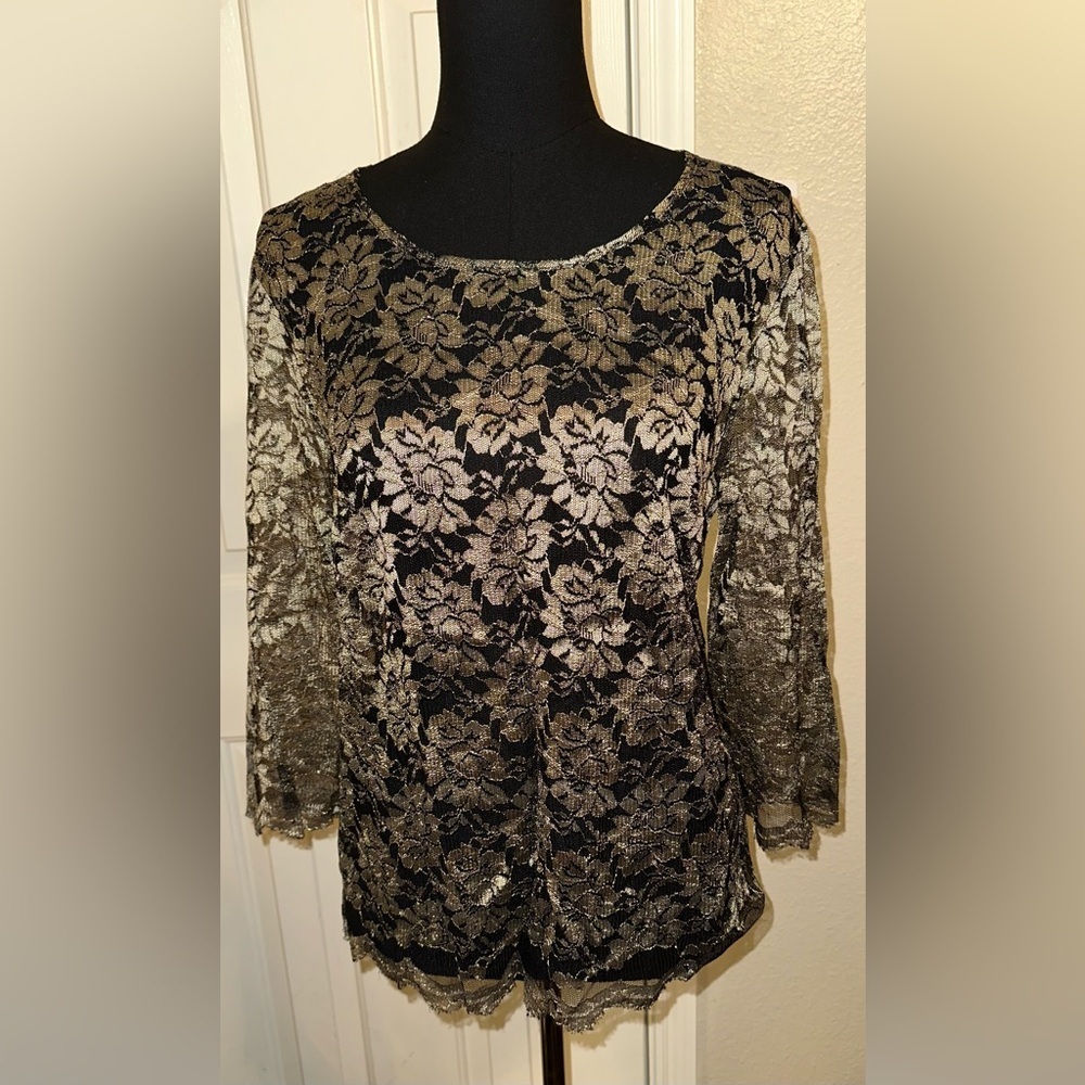 Talbots Black Gold Floral Lace Overlay Top Women’s 16 Keyhole Back